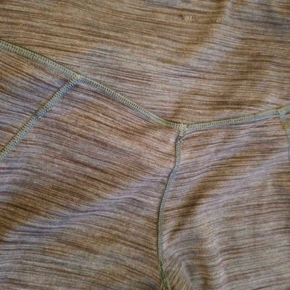 Patagonia Worn Wear Leggings Blue Space Dye Centered Crop Leggings Size Small - Picture 10 of 11